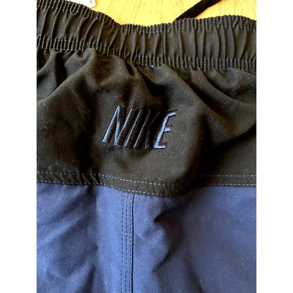 New Nike Swim Trunks Mens Large Navy Blue & Black Gym Shorts Swim Lined Workout - Picture 4 of 8